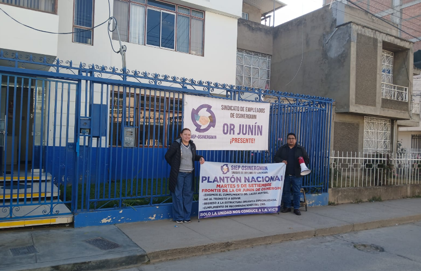 Sindicato de Empleados de Osinergmin realizó un plantón nacional en protesta